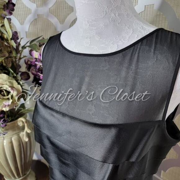 Jones Wear Dress Black Satin Tiered Cocktail Dress Size 10 - Picture 2 of 11